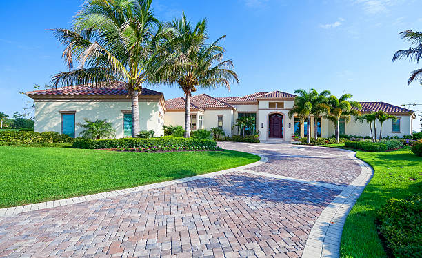 Best Local Driveway Pavers  in Mathis, TX